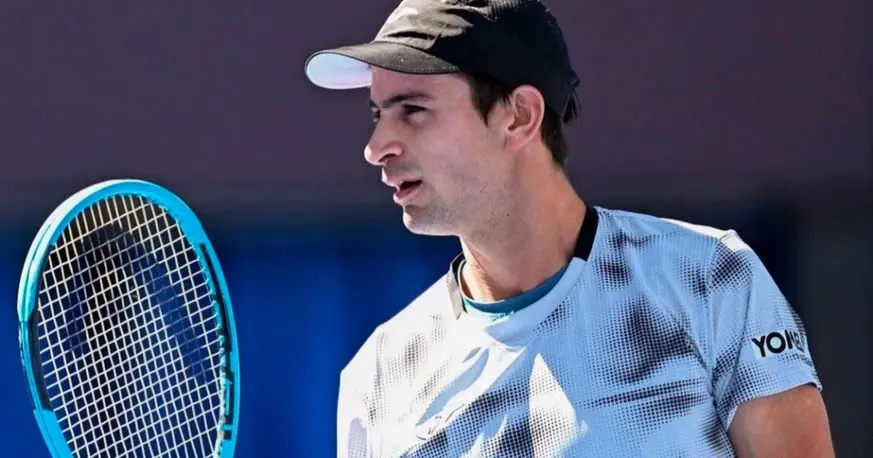 Navone derrotó a Cerúndolo y avanzó en el ATP de Bruselas