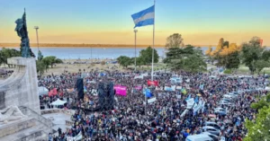 Nueva marcha federal universitaria en Rosario el 12 de mayo