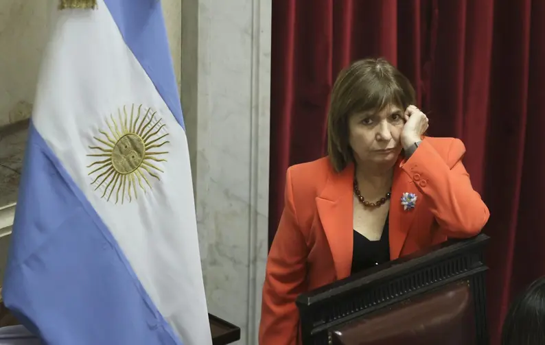 Bullrich celebró la salida de Adorni y habló de un "nuevo aire"