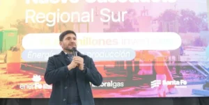 Pullaro amplía el Gasoducto Regional Sur en Santa Fe