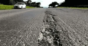 Pullaro reclama claridad por el traspaso de rutas nacionales