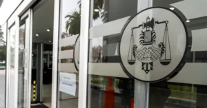 Quedó preso el joven acusado de matar a su padrastro