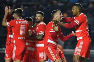 River le ganó 4 a 1 a Banfield