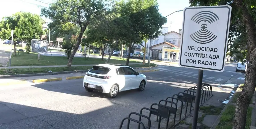 Santa Fe defiende los radares de velocidad como medida clave