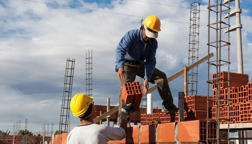 Santa Fe pierde 17 empleos privados formales por día