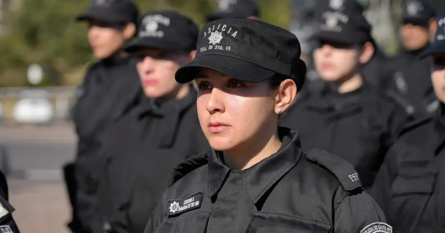 Santa Fe traslada aumentos salariales a policías y penitenciarios