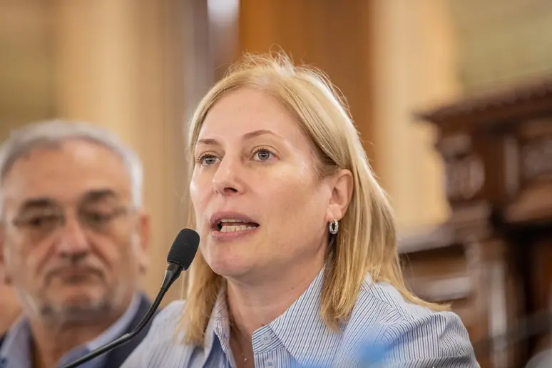 Scaglia marca distancia de Milei en reclamo por las rutas