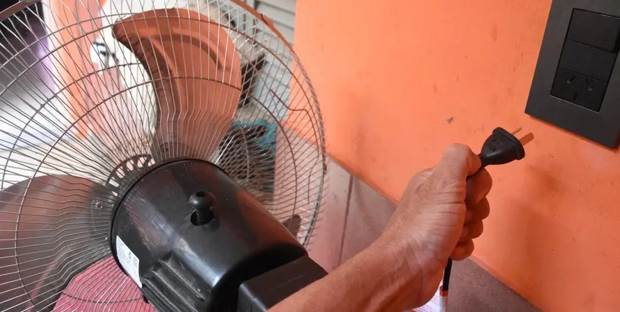 En apenas dos años, los hogares de Santa Fe redujeron de forma marcada su uso de electricidad, en un contexto de subas de tarifas, inflación y cambios de hábitos de consumo energético.