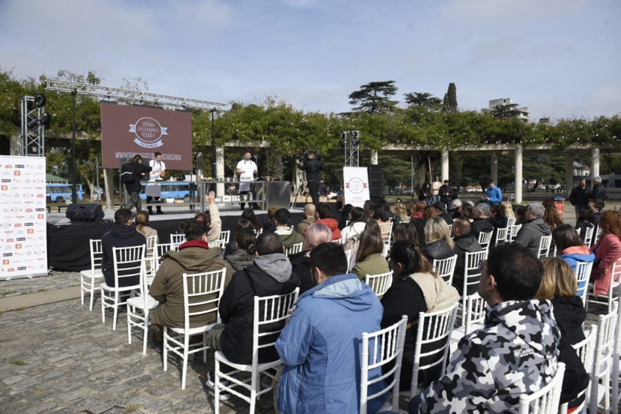 Parque Independencia- Semana gastronómica