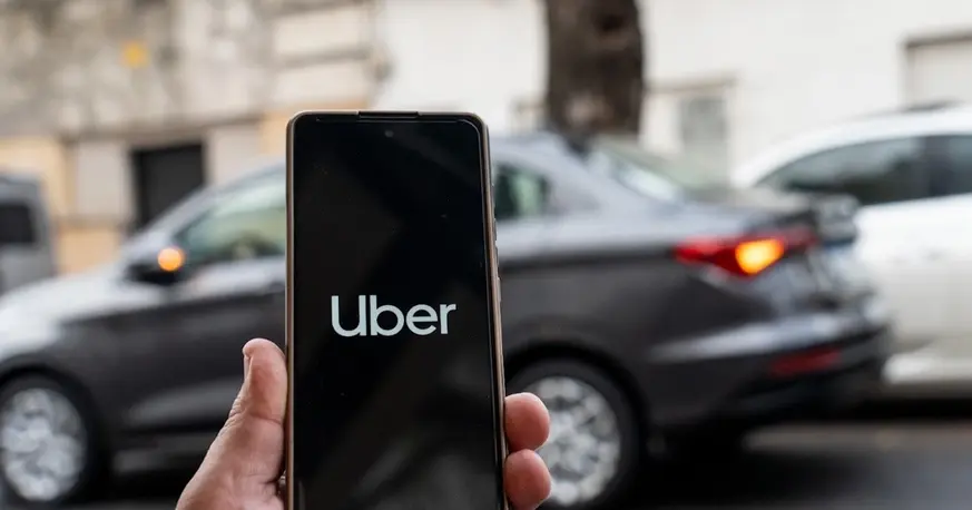 Rosario reguló Uber y DiDi: cómo funcionarán las apps